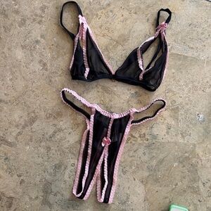 Vintage Rare Victoria’s Secret peekaboo sheer thong & bra set gorgeous